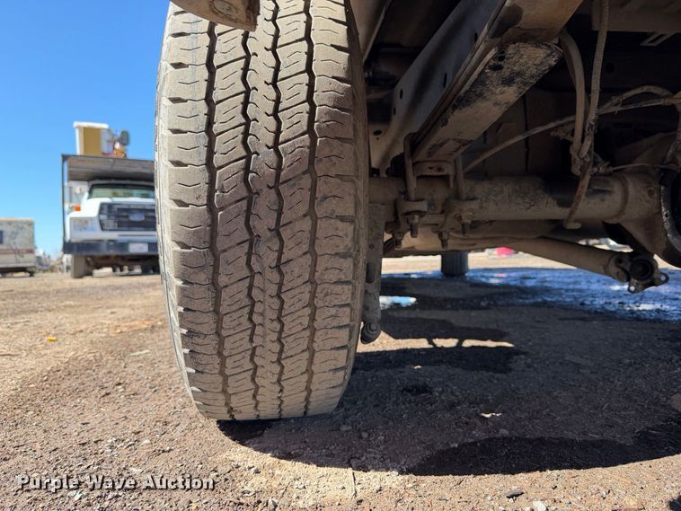 image for item EA0051 2006 Ford F150 Ext. Cab pickup truck