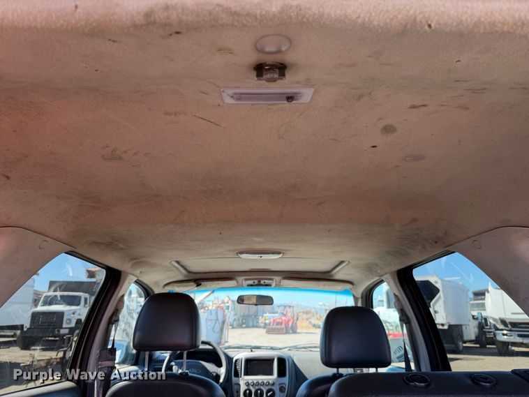 image for item EA0052 2006 Ford Escape SUV