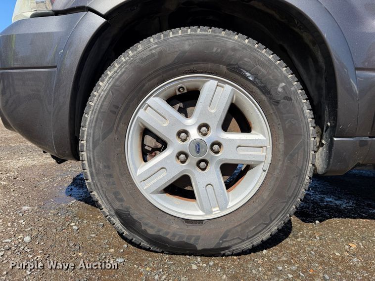 image for item EA0052 2006 Ford Escape SUV