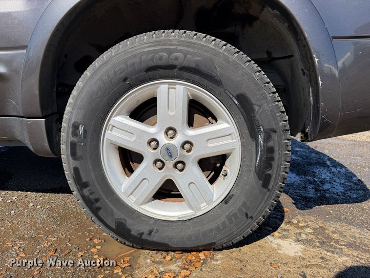 image for item EA0052 2006 Ford Escape SUV