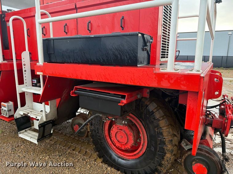 image for item EA0529 2013 Shuttlewagon Navigator NVX8040 railcar mover