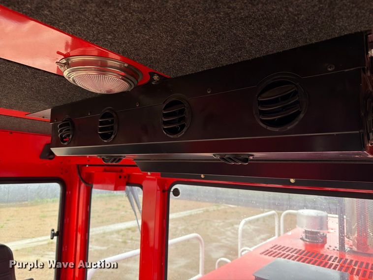 image for item EA0529 2013 Shuttlewagon Navigator NVX8040 railcar mover