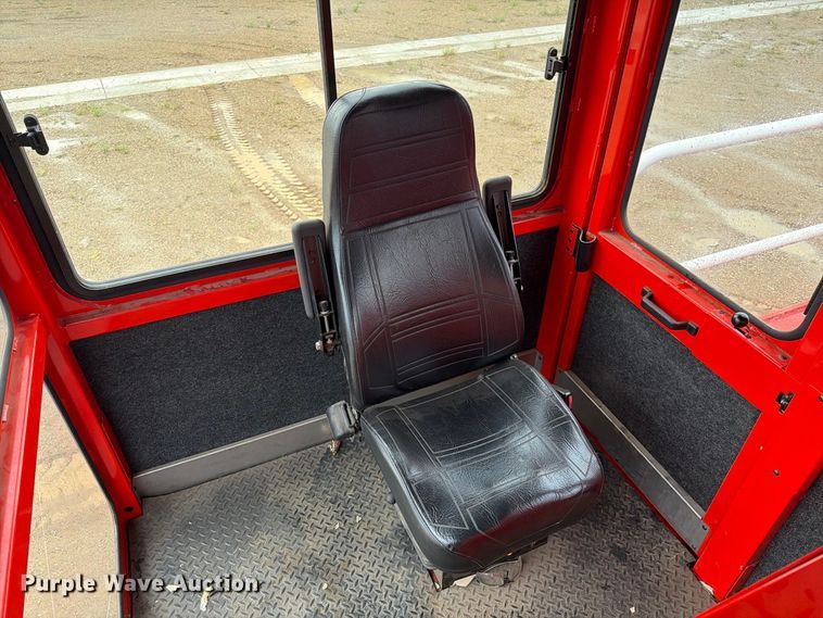 image for item EA0529 2013 Shuttlewagon Navigator NVX8040 railcar mover