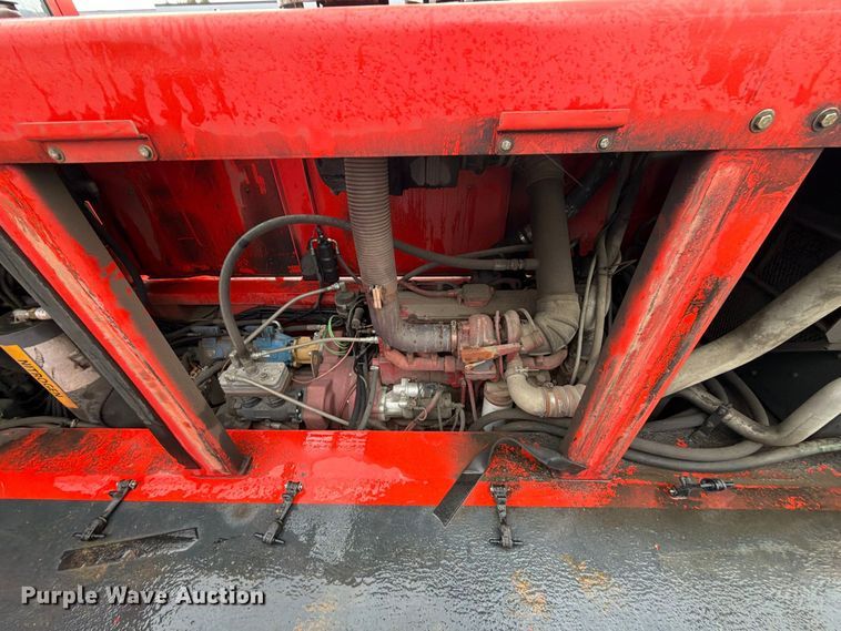 image for item EA0529 2013 Shuttlewagon Navigator NVX8040 railcar mover