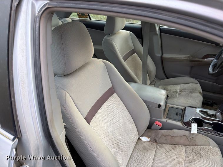 image for item EA0569 2012 Toyota Camry 