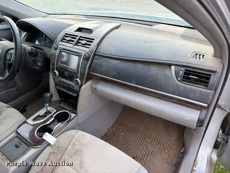 image for item EA0569 2012 Toyota Camry 