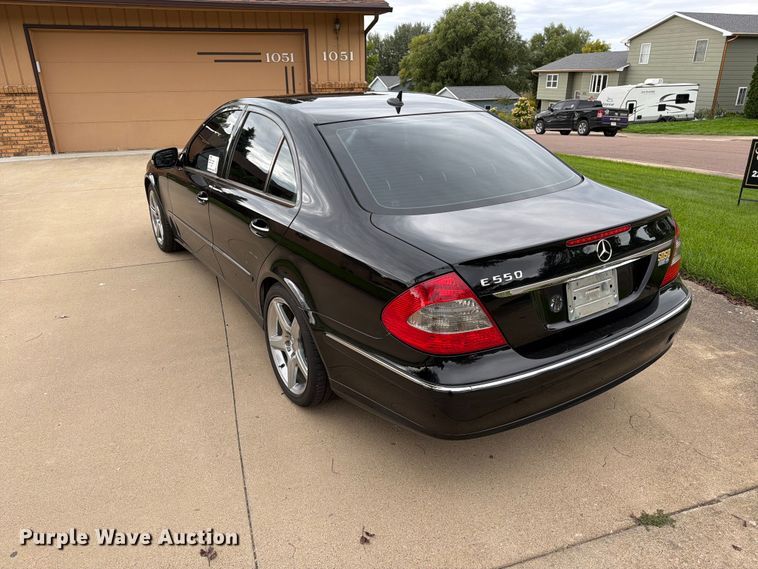 image for item EA0575 2007 Mercedes-Benz E-550 