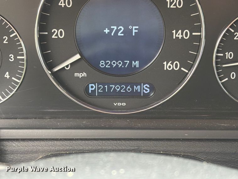 image for item EA0575 2007 Mercedes-Benz E-550 