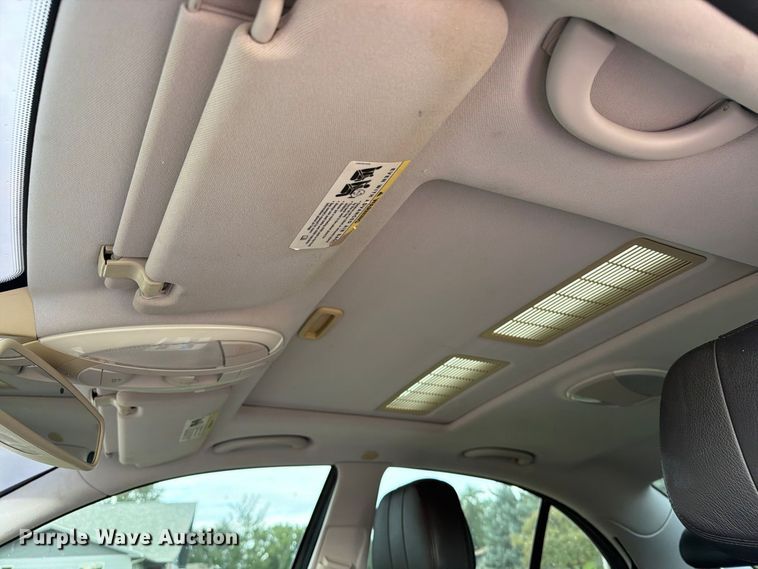image for item EA0575 2007 Mercedes-Benz E-550 