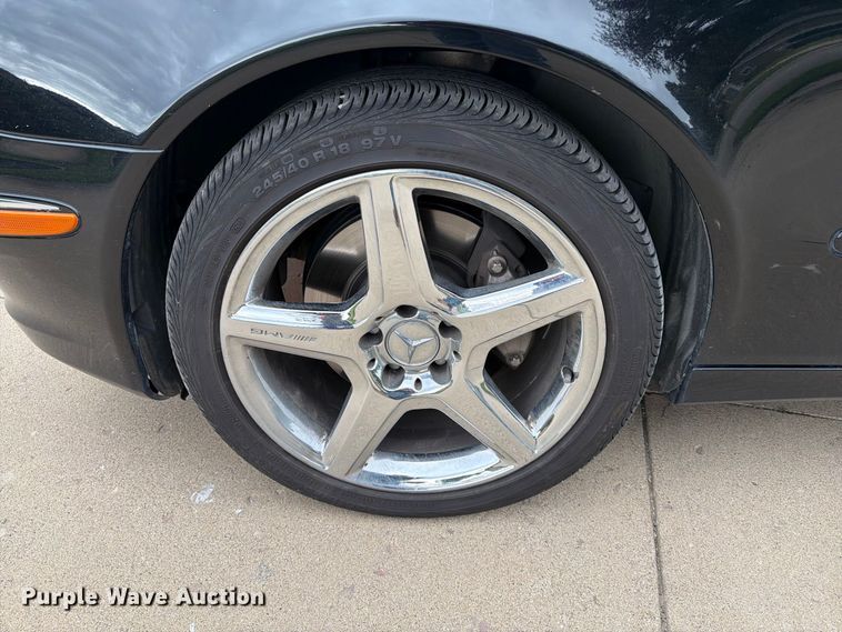 image for item EA0575 2007 Mercedes-Benz E-550 