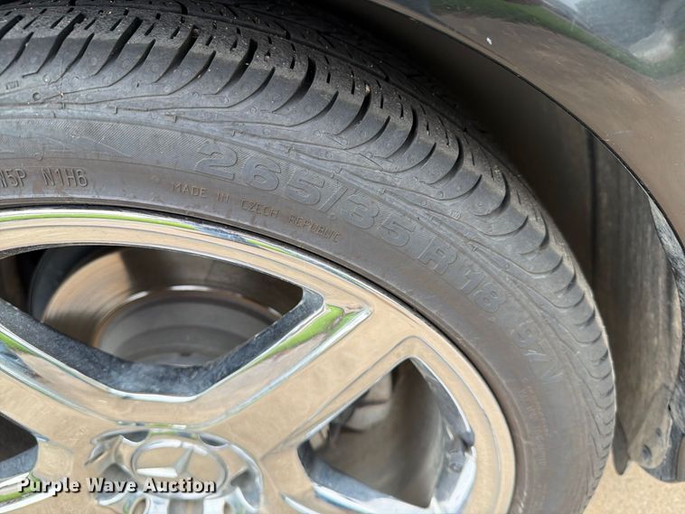 image for item EA0575 2007 Mercedes-Benz E-550 