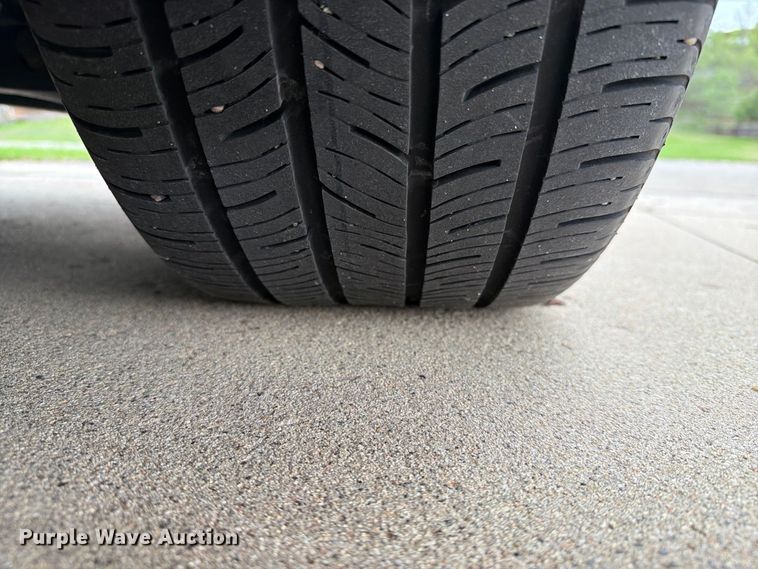 image for item EA0575 2007 Mercedes-Benz E-550 