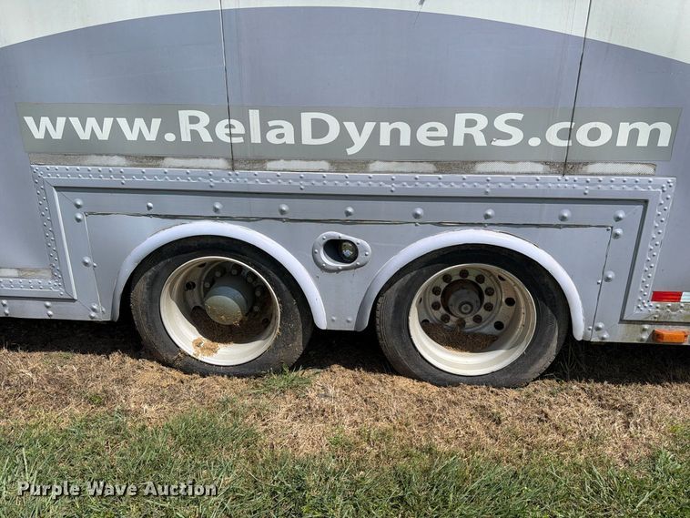 image for item EA7329 2002 Kentucky dry van trailer
