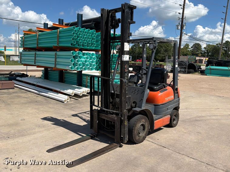 image for item EA7349 1996 Toyota 42-6FGU18 forklift