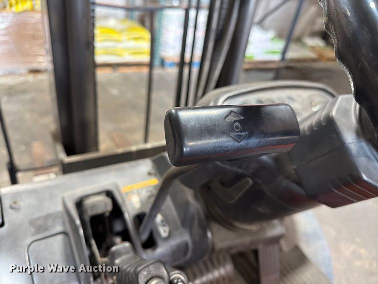 image for item EA7349 1996 Toyota 42-6FGU18 forklift