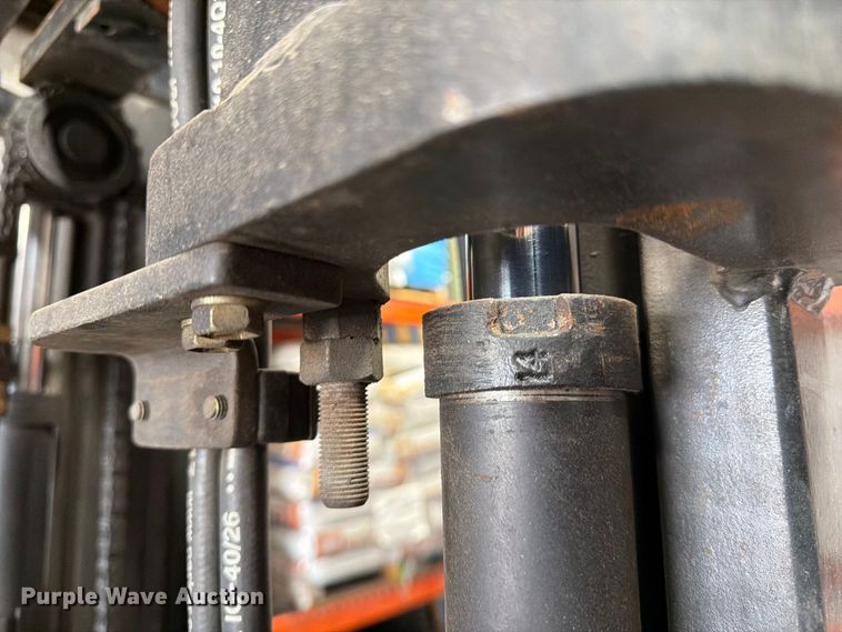 image for item EA7349 1996 Toyota 42-6FGU18 forklift