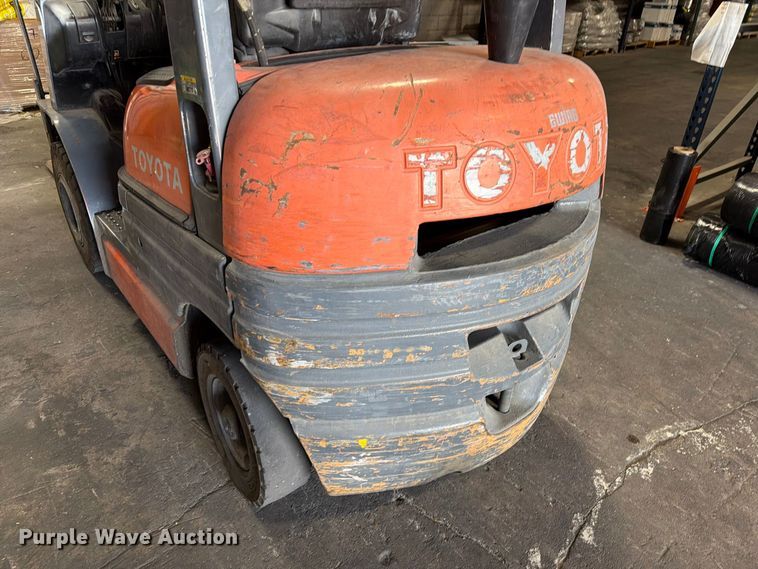 image for item EA7349 1996 Toyota 42-6FGU18 forklift