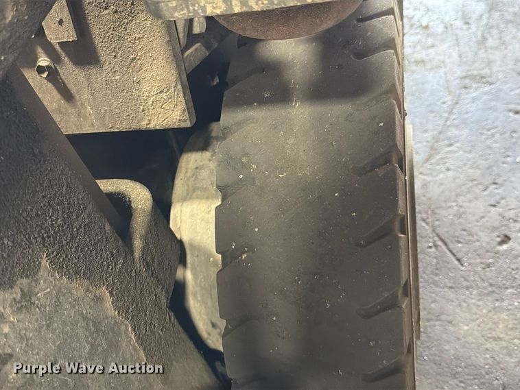 image for item EA7349 1996 Toyota 42-6FGU18 forklift