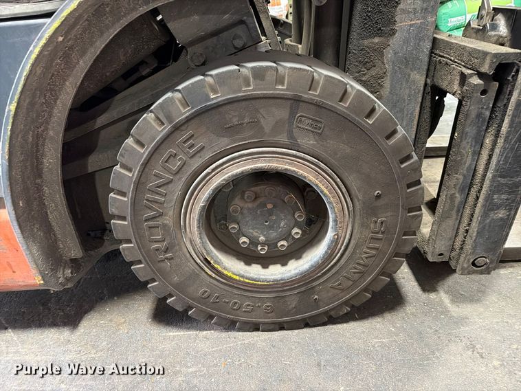 image for item EA7349 1996 Toyota 42-6FGU18 forklift