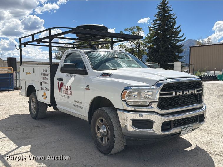 image for item ED0196 2019 RAM 2500 utility bed pickup truck