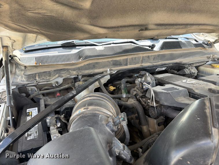image for item ED0196 2019 RAM 2500 utility bed pickup truck