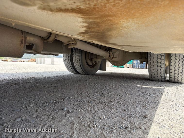 image for item ED0197 2000 International 4700 flatbed truck