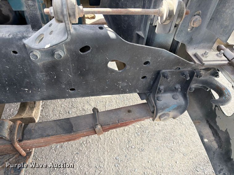 image for item ED0197 2000 International 4700 flatbed truck