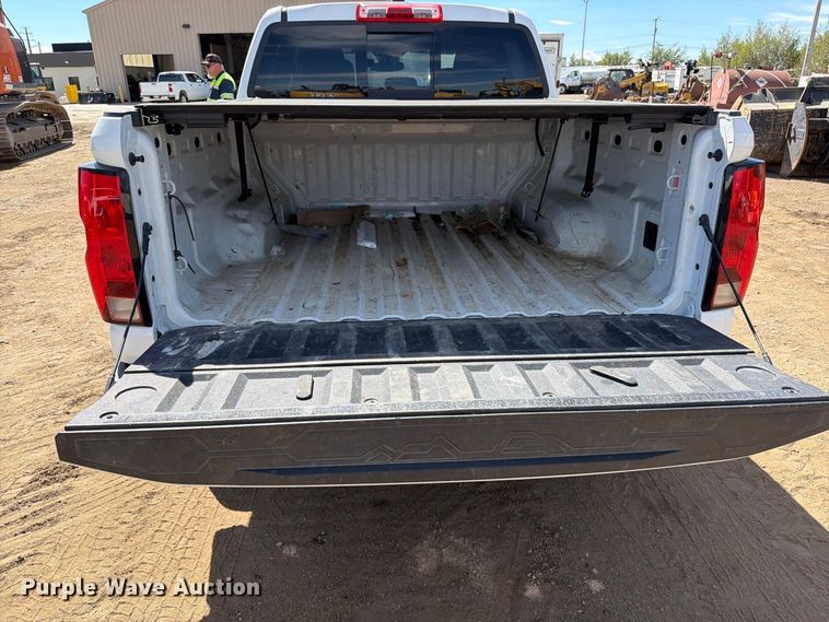 image for item ED0198 2023 Chevrolet Colorado LT Crew Cab pickup truck