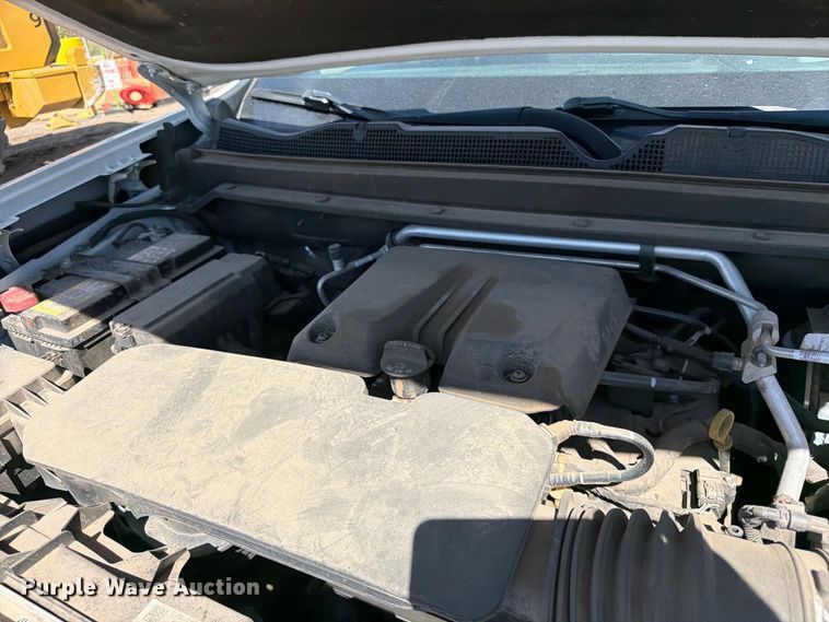 image for item ED0198 2023 Chevrolet Colorado LT Crew Cab pickup truck
