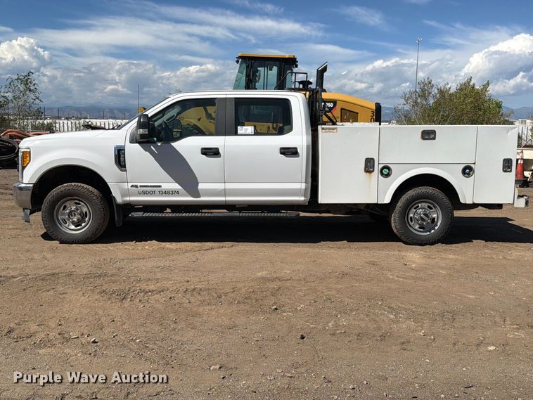 image for item ED0199 2017 Ford F350 Super Duty Crew Cab utility bed pickup truck