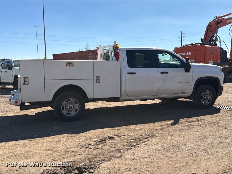image for item ED0200 2020 Chevrolet Silverado 2500 Crew Cab utility bed pickup truck