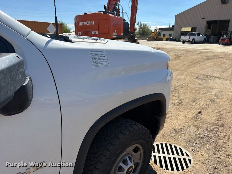 image for item ED0200 2020 Chevrolet Silverado 2500 Crew Cab utility bed pickup truck