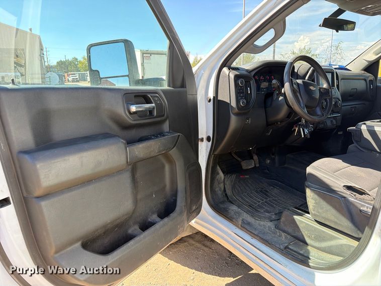 image for item ED0200 2020 Chevrolet Silverado 2500 Crew Cab utility bed pickup truck