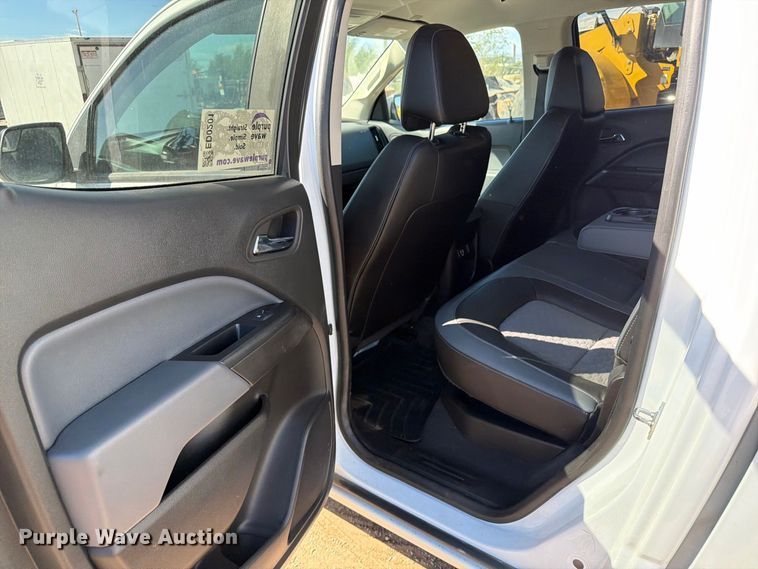 image for item ED0201 2022 Chevrolet Colorado Z71 Crew Cab pickup truck