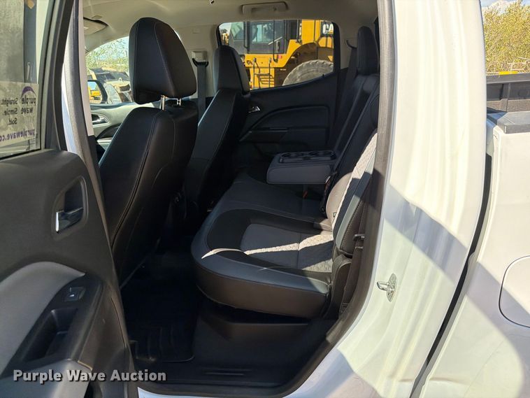 image for item ED0201 2022 Chevrolet Colorado Z71 Crew Cab pickup truck