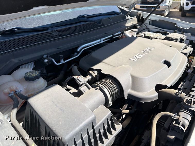 image for item ED0201 2022 Chevrolet Colorado Z71 Crew Cab pickup truck