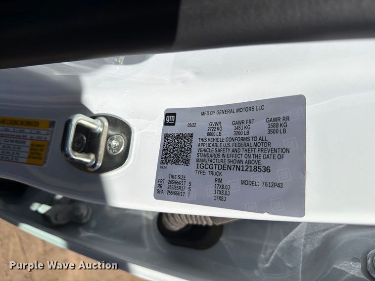 image for item ED0201 2022 Chevrolet Colorado Z71 Crew Cab pickup truck