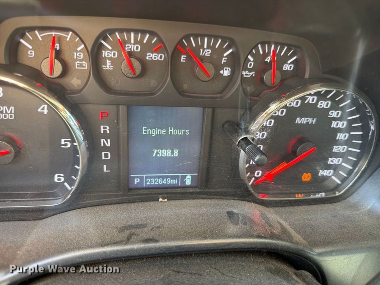 image for item ED0202 2018 Chevrolet Silverado 1500 Crew Cab pickup truck