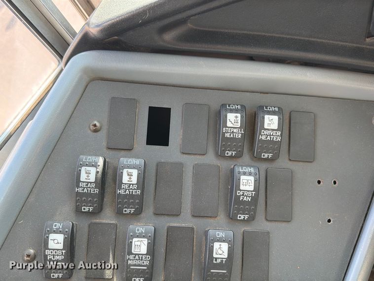 image for item ED0215 2008 IC Bus PB405 RV