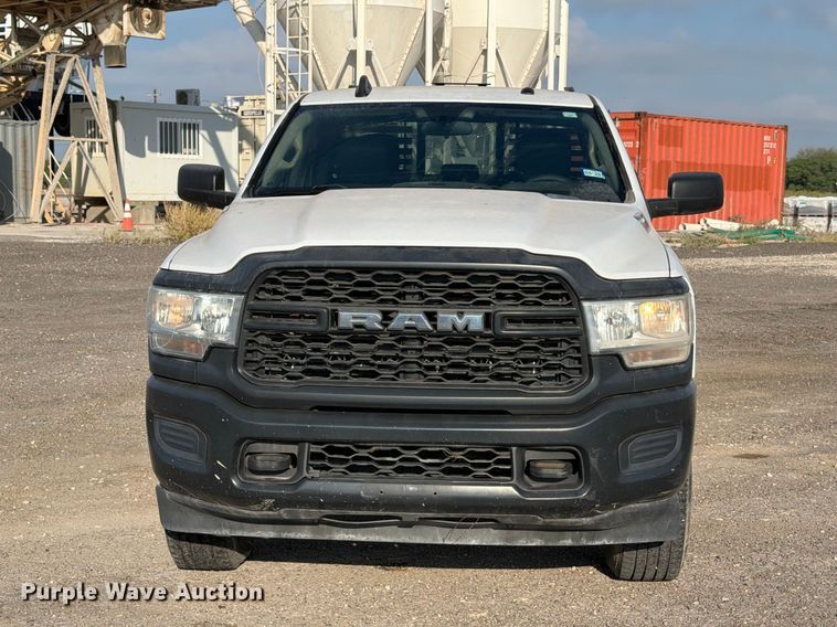 image for item ED5021 2019 RAM 2500 Crew Cab pickup truck