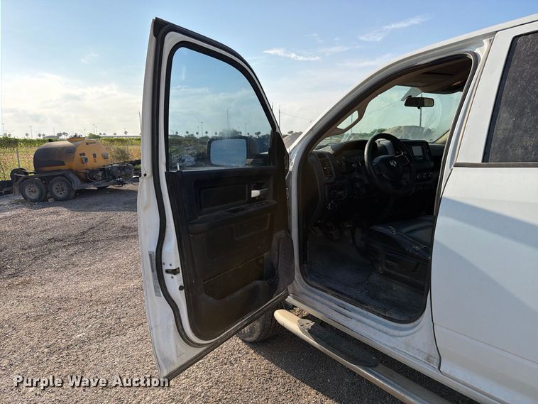 image for item ED5021 2019 RAM 2500 Crew Cab pickup truck