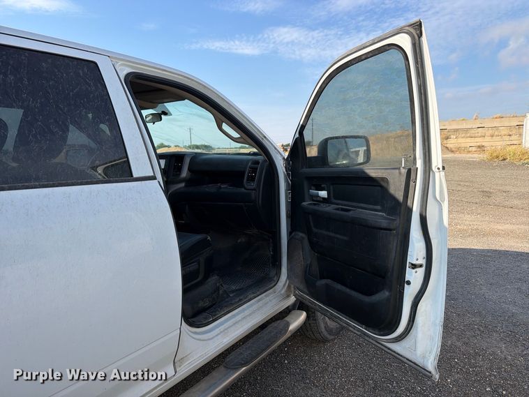 image for item ED5021 2019 RAM 2500 Crew Cab pickup truck