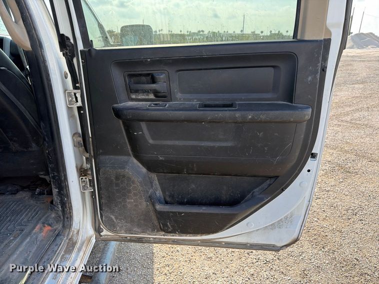 image for item ED5023 2020 RAM 2500 Crew Cab pickup truck