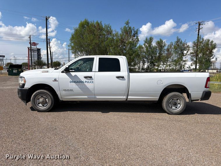 image for item ED5025 2022 RAM 2500 Crew Cab pickup truck