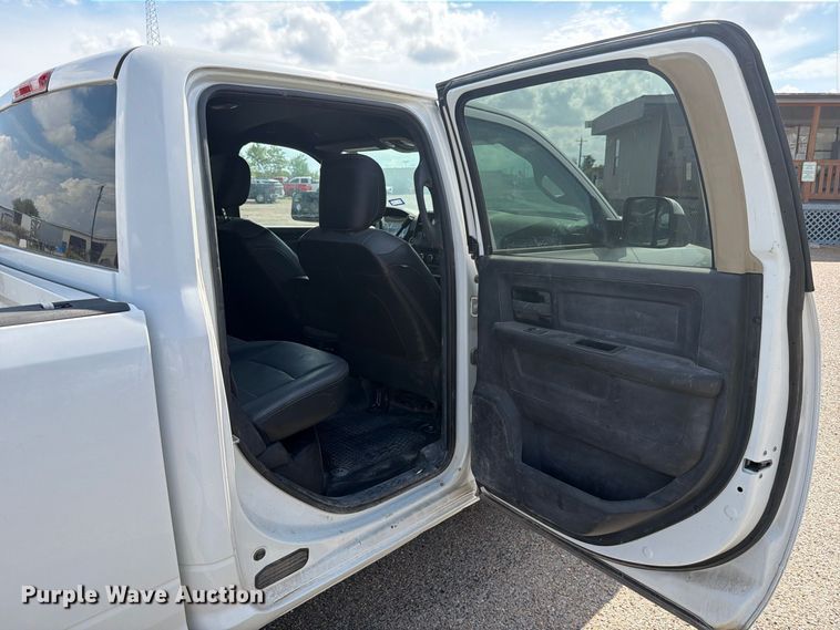 image for item ED5025 2022 RAM 2500 Crew Cab pickup truck