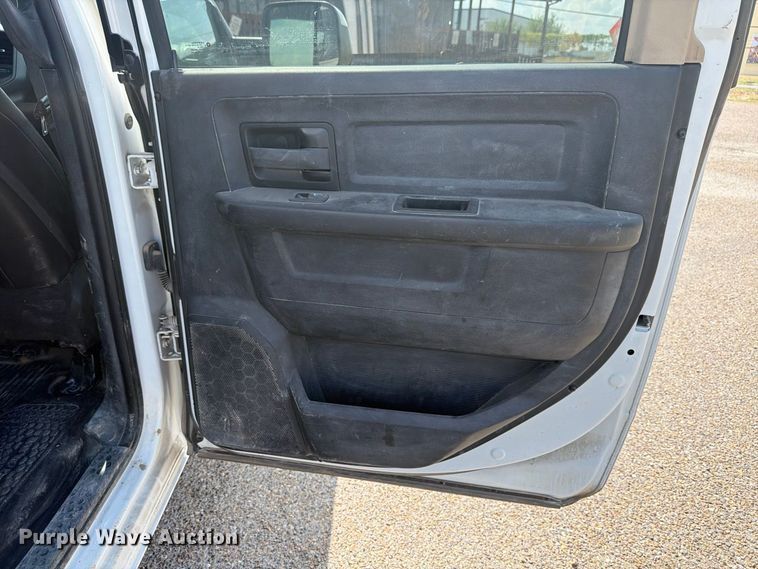 image for item ED5025 2022 RAM 2500 Crew Cab pickup truck