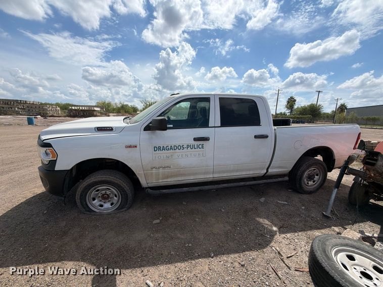 image for item ED5026 2020 RAM 2500 Crew Cab pickup truck