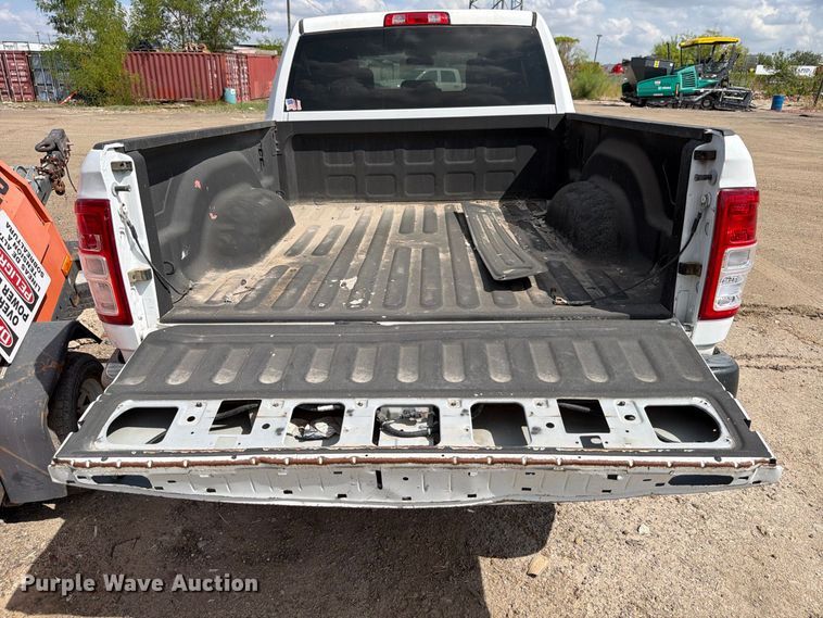 image for item ED5026 2020 RAM 2500 Crew Cab pickup truck