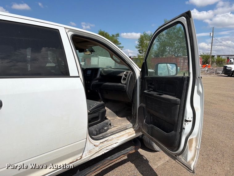 image for item ED5026 2020 RAM 2500 Crew Cab pickup truck