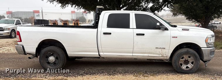 image for item ED5035 2019 RAM 2500HD Crew Cab pickup truck